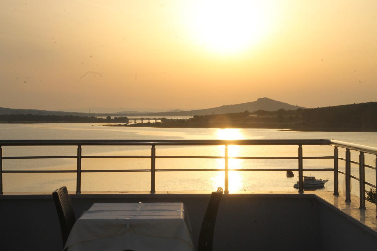 Senar Otel Ayvalı Exteriör bild